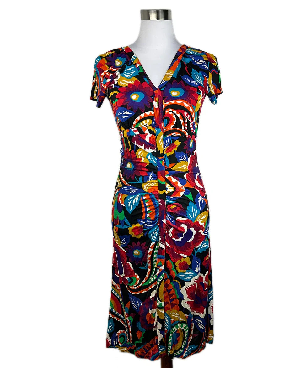 Etro Multi Color Silk Sleeveless Dress sz 4 l Michael's Luxury Consignment – Michael's Consignment NYC Etro Multi Color Silk Sleeveless Dress sz 4 l Michael's Luxury Consignment – Michael's Consignment NYC