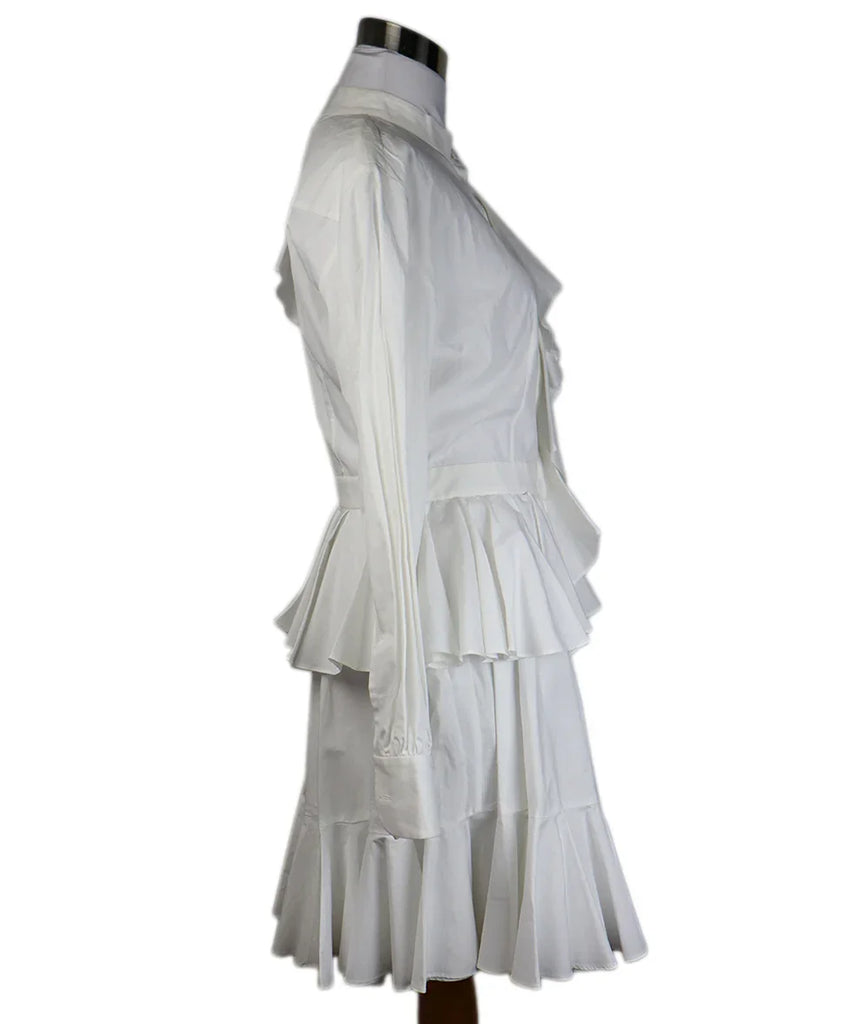 Alexander McQueen White Cotton Ruffle Dress sz 2 l Michael's Luxury Consignment Michael's Consignment NYC Alexander McQueen White Cotton Ruffle Dress sz 2 l Michael's Luxury Consignment Michael's Consignment NYC