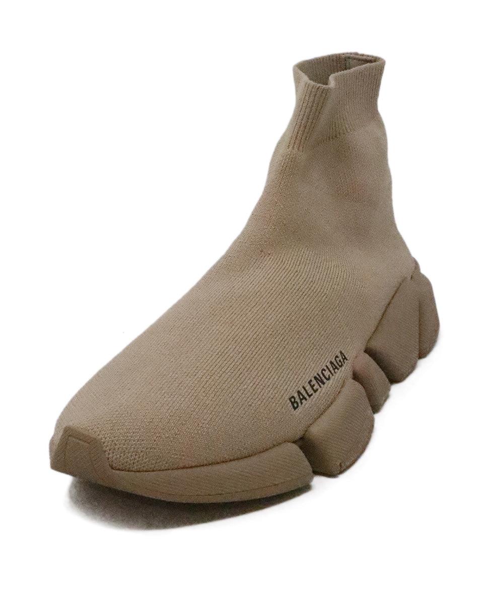 Balenciaga nude sneakers hotsell