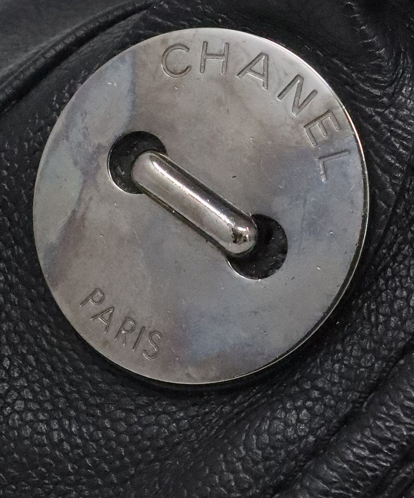 Chanel Vintage Black Caviar Leather Satchel 8