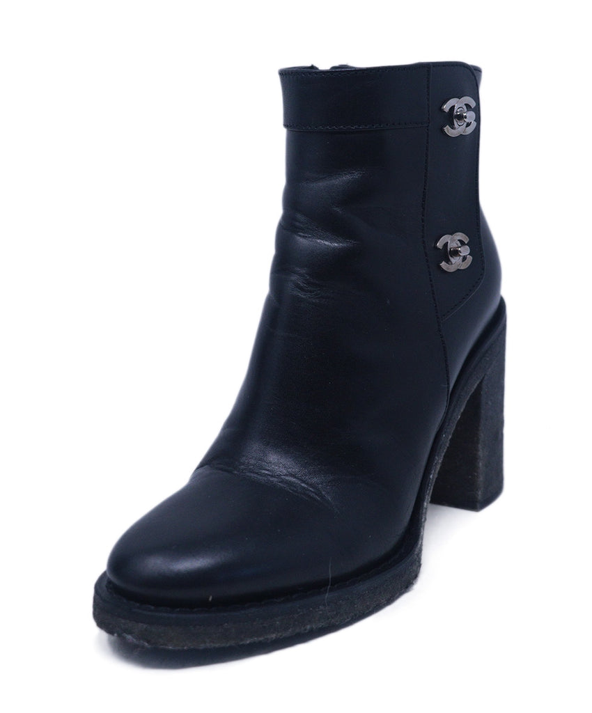 Chanel Black Leather Turnlock Boots 