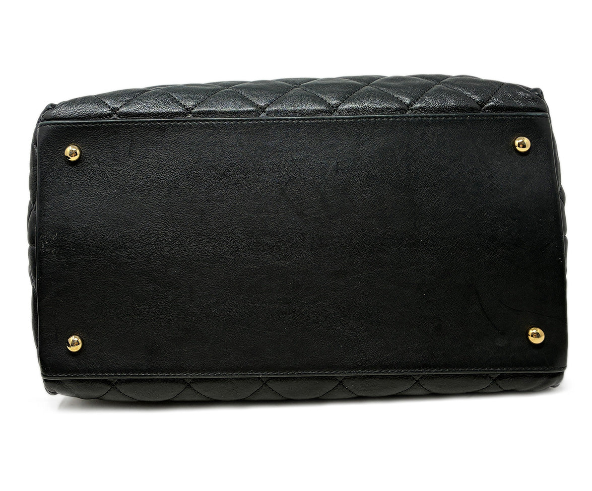 CHANEL ブラック キルティング バッグ Chanel 2012/2013 Chain Me Tote Black Shoulder Bag l Michael's