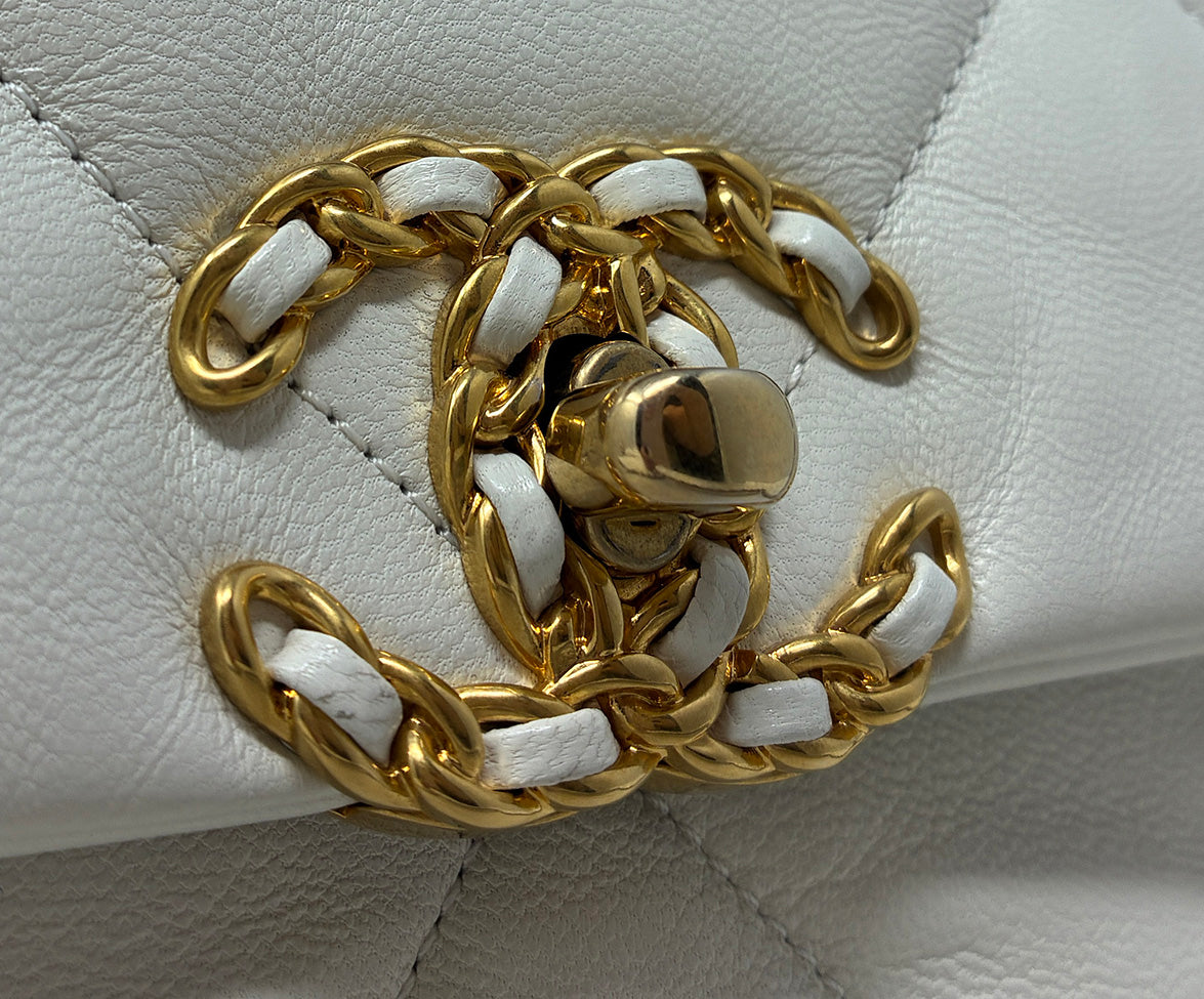 CHANEL Lambskin Quilted Medium Chanel 19 Flap White l Michael's