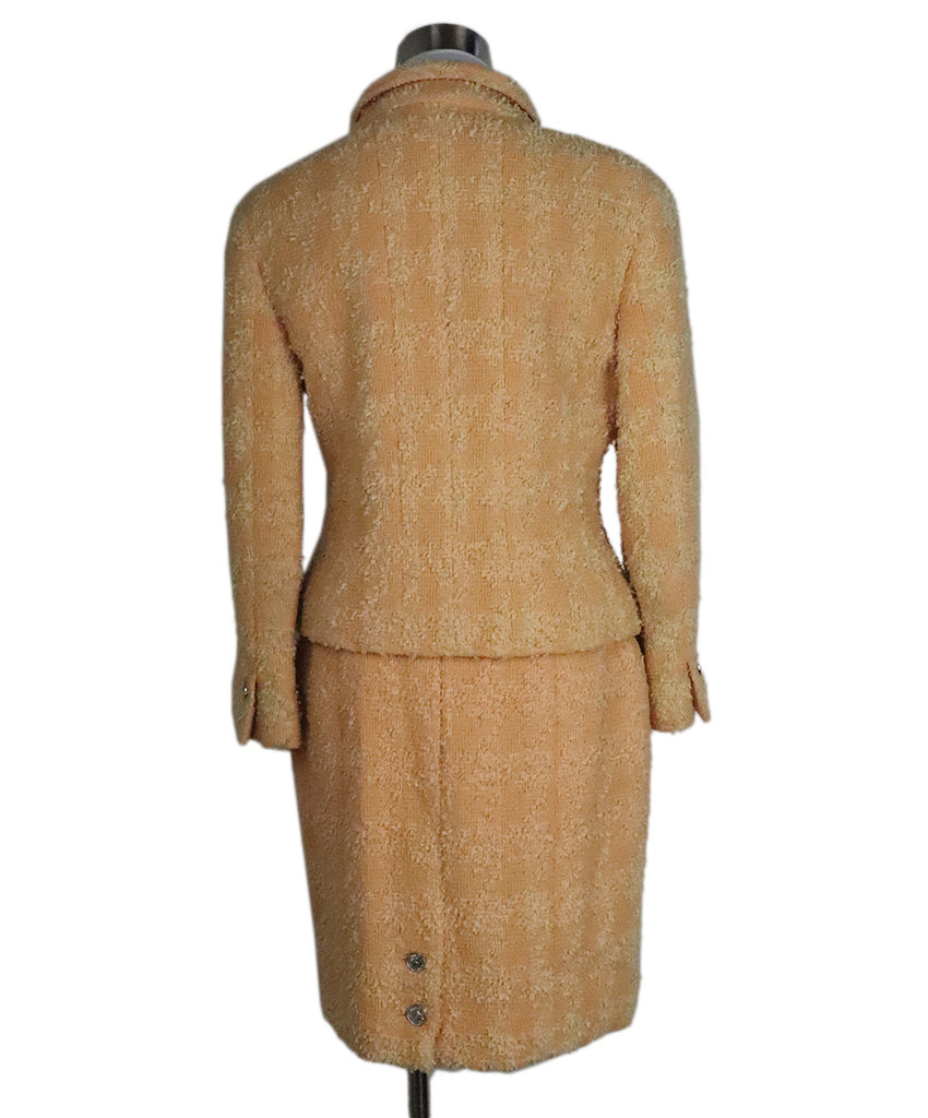 Chanel Vintage Peach Tweed Skirt Suit 2