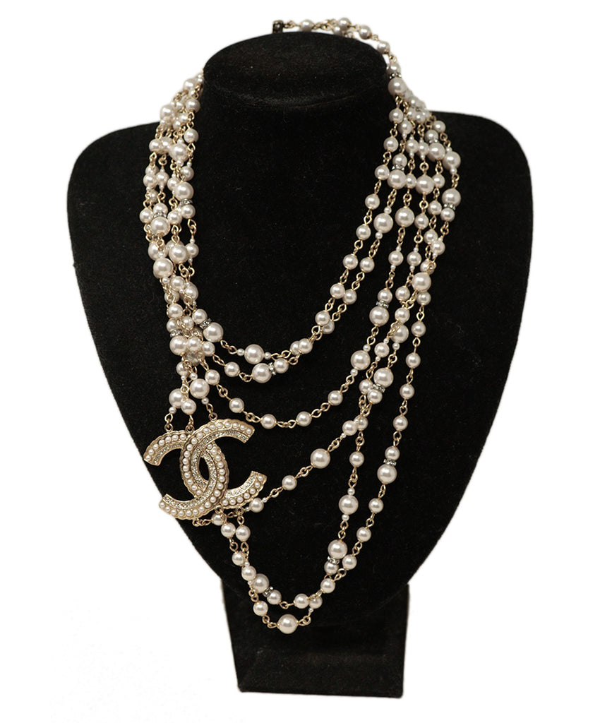 Chanel 2020 Gold Pearl Necklace 