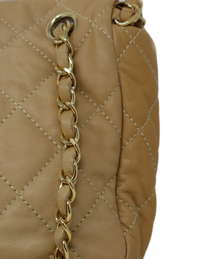 Chanel Tan Leather Chain Shoulder bag 10