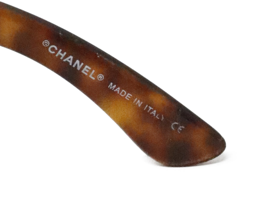 Chanel Tortoise Shell Sunglasses 5