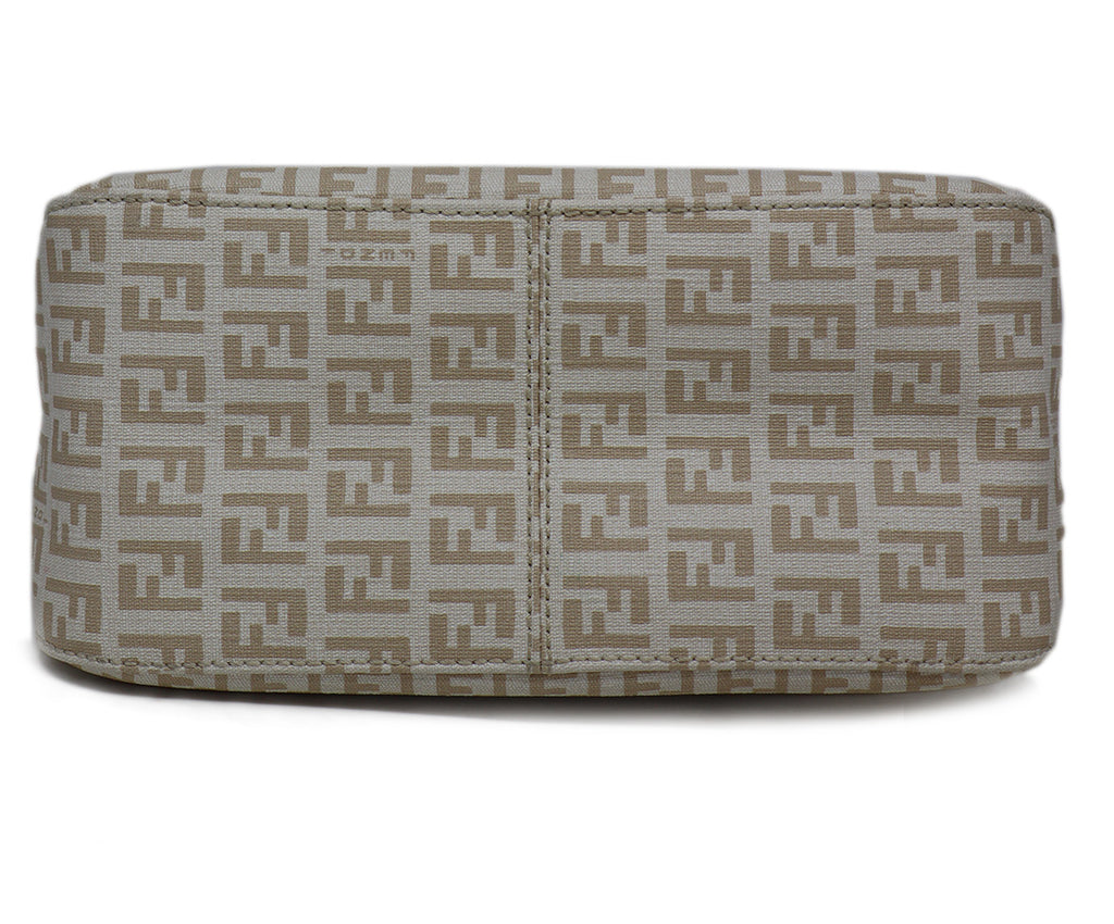 Fendi Neutral Monogram Print Shoulder Bag 3