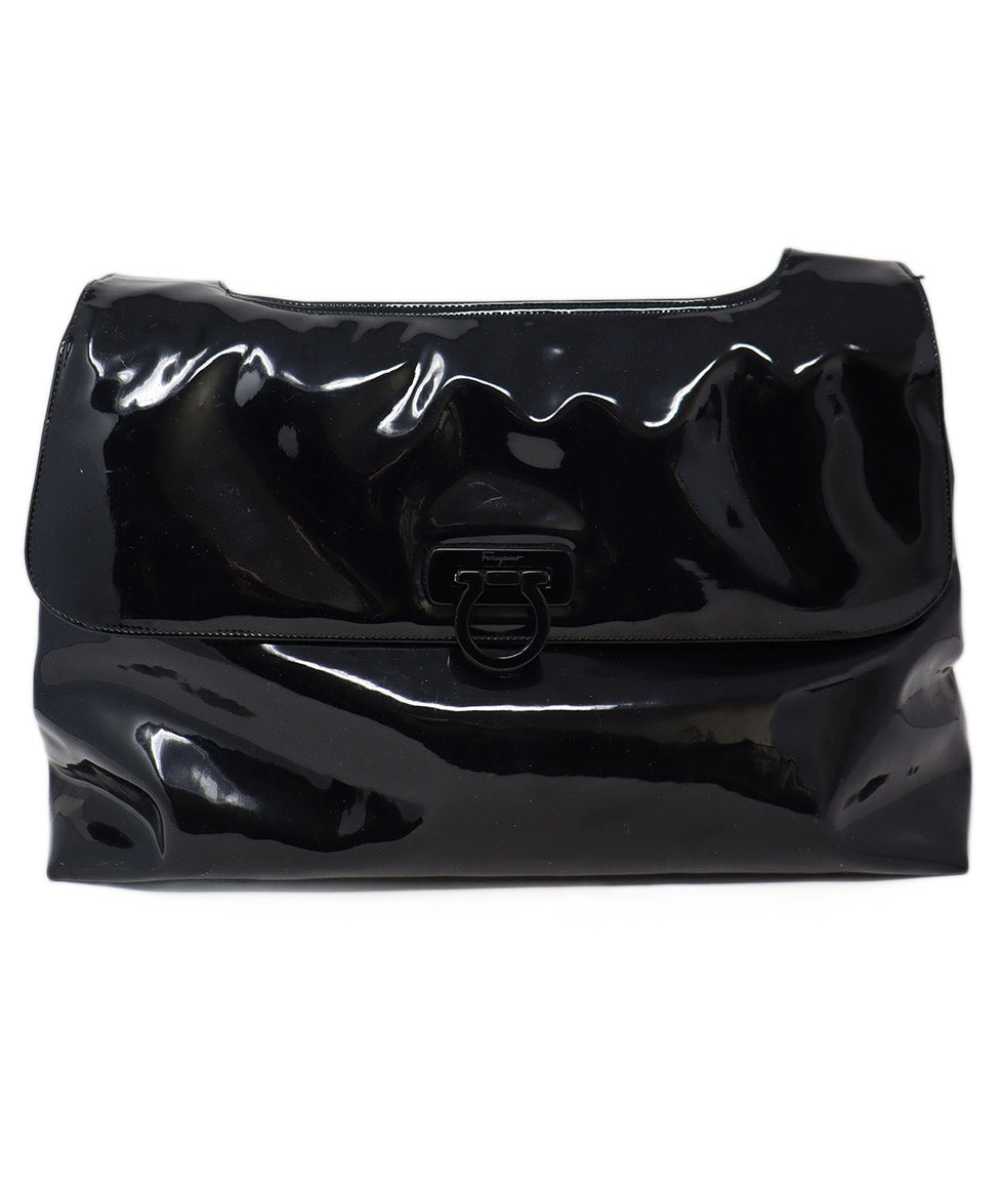 Salvatore store Ferragamo black classic bag