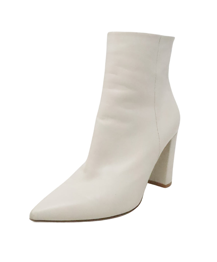 Gianvito Rossi White Leather Booties 