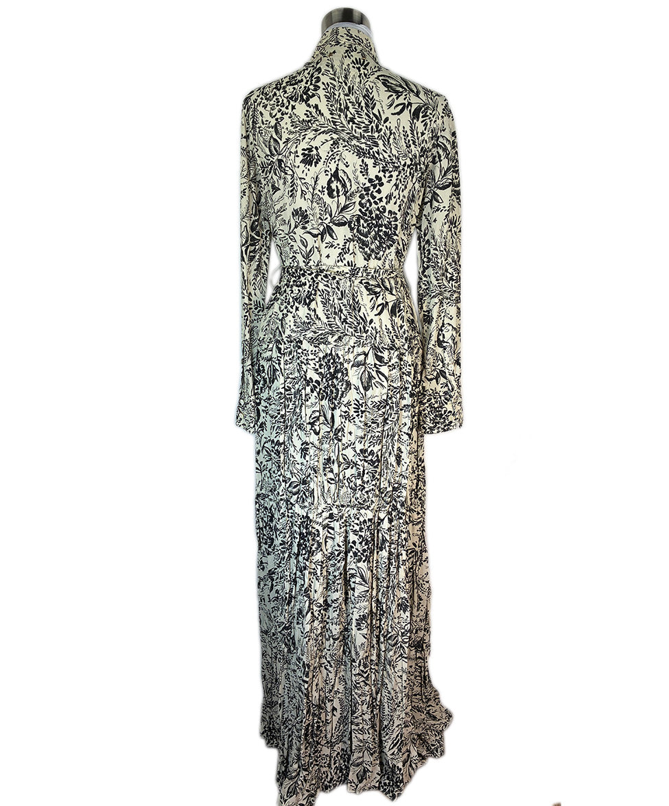Golden Goose B&W Viscose Dress sz 6 l Michael's Luxury Consignment Michael's Consignment NYC Golden Goose B&W Viscose Dress sz 6 l Michael's Luxury Consignment Michael's Consignment NYC