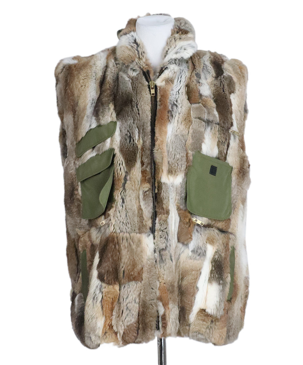  Children's Green Sheared Rabbit Fur Vest (Small-5/6) :  Clothing, Shoes & Jewelry