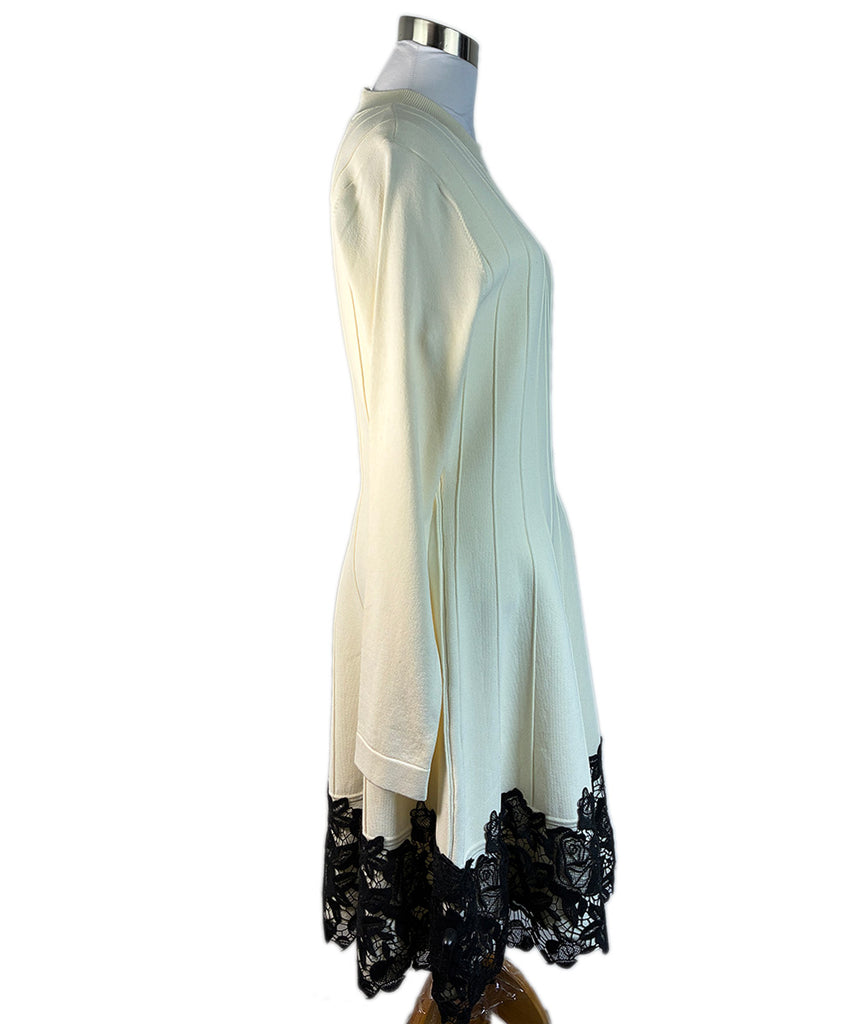 Lela Rose Ivory Viscose Spandex Black Lace Trim Dress sz 6 l Michael's Luxury Consignment Michael's Consignment NYC Lela Rose Ivory Viscose Spandex Black Lace Trim Dress sz 6 l Michael's Luxury Consignment Michael's Consignment NYC