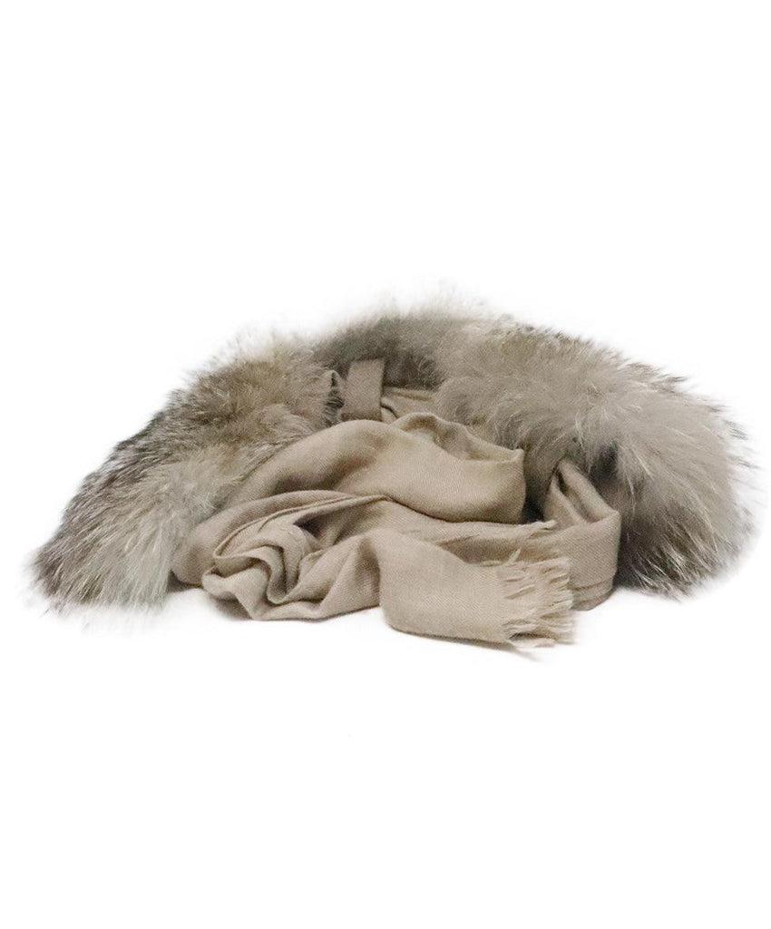 Loro Piana Beige Fox Fur Collar & Scarf Set 1