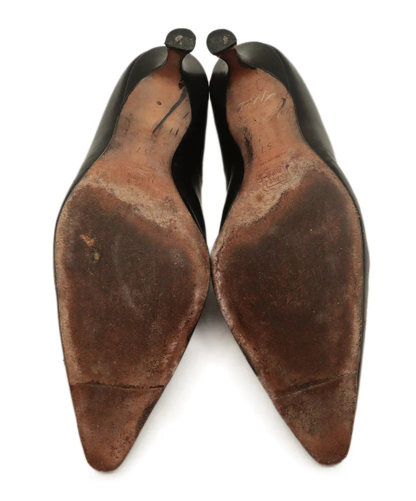 Manolo Blahnik Black Leather Stitched Heels sz 7 l Michael's