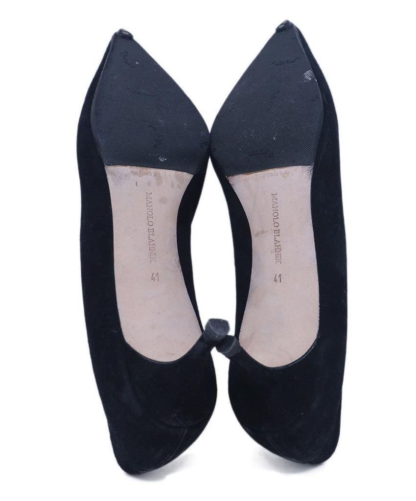 Manolo Blahnik Black Suede Heels 4