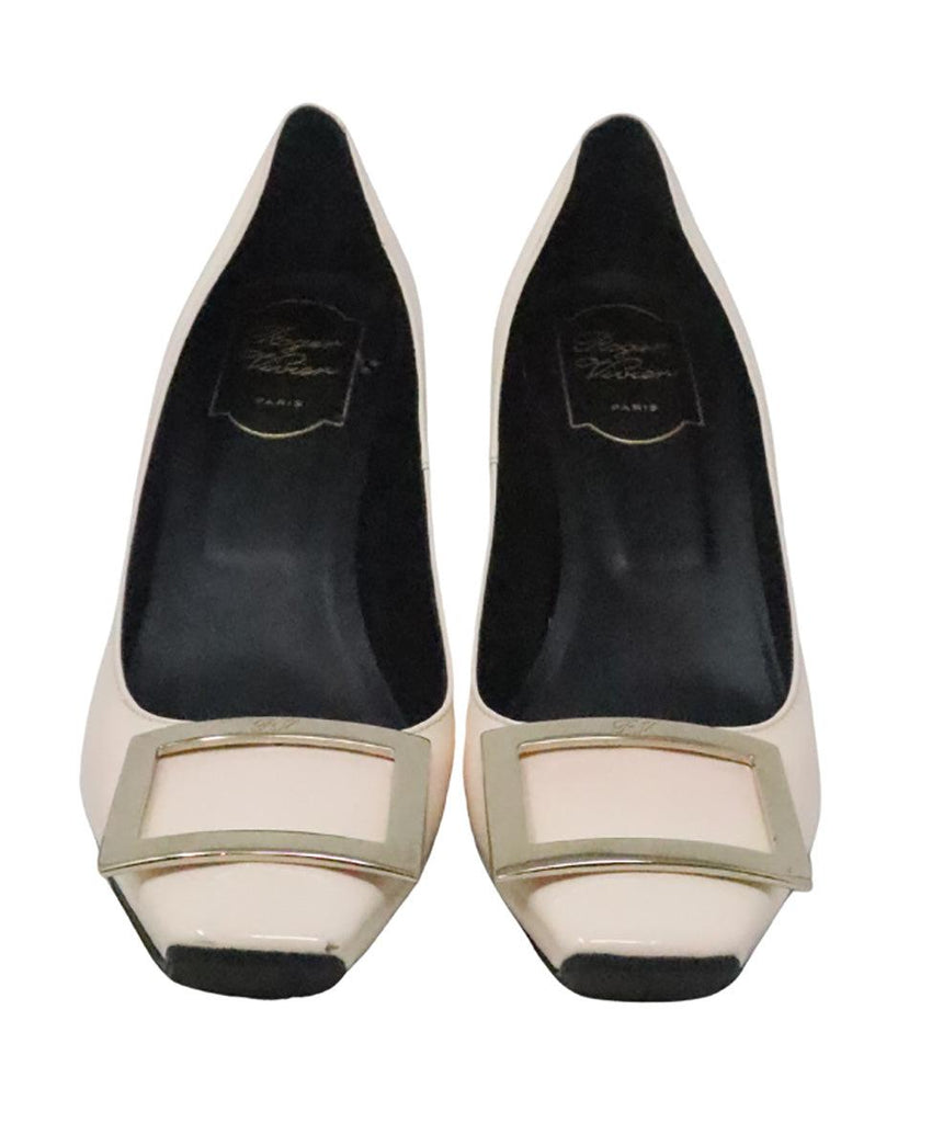 Roger Vivier Ivory Patent Leather Heels 3