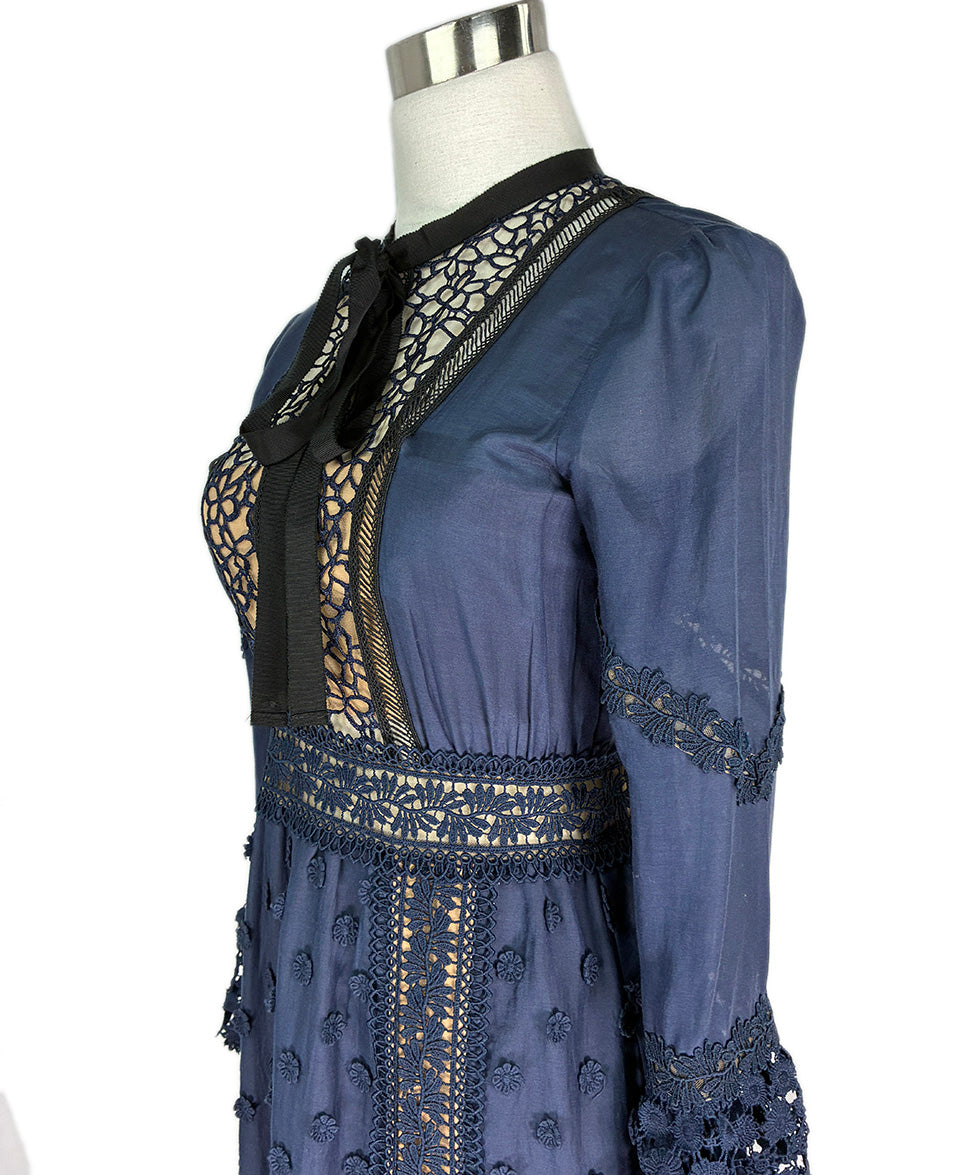 Self-portrait Navy Cotton Nude Lining Applique Dress sz 4 l Michael's  Luxury Consignment  Michael's Consignment NYC
