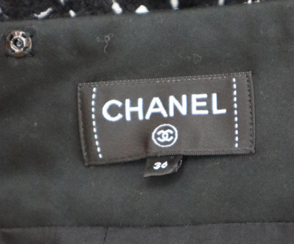 Chanel B&W Wool Tweed Skirt sz 2 - Michael's Consignment NYC