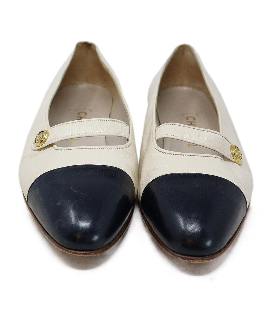 Chanel Ivory & Black Leather Flats sz 8 - Michael's Consignment NYC