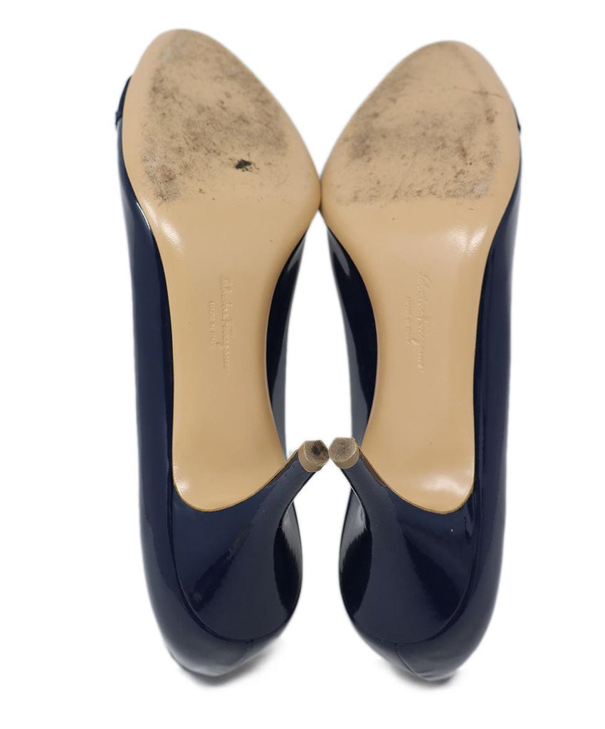 Ferragamo Navy Patent Leather Bow Heels sz 10.5 - Michael's Consignment NYC