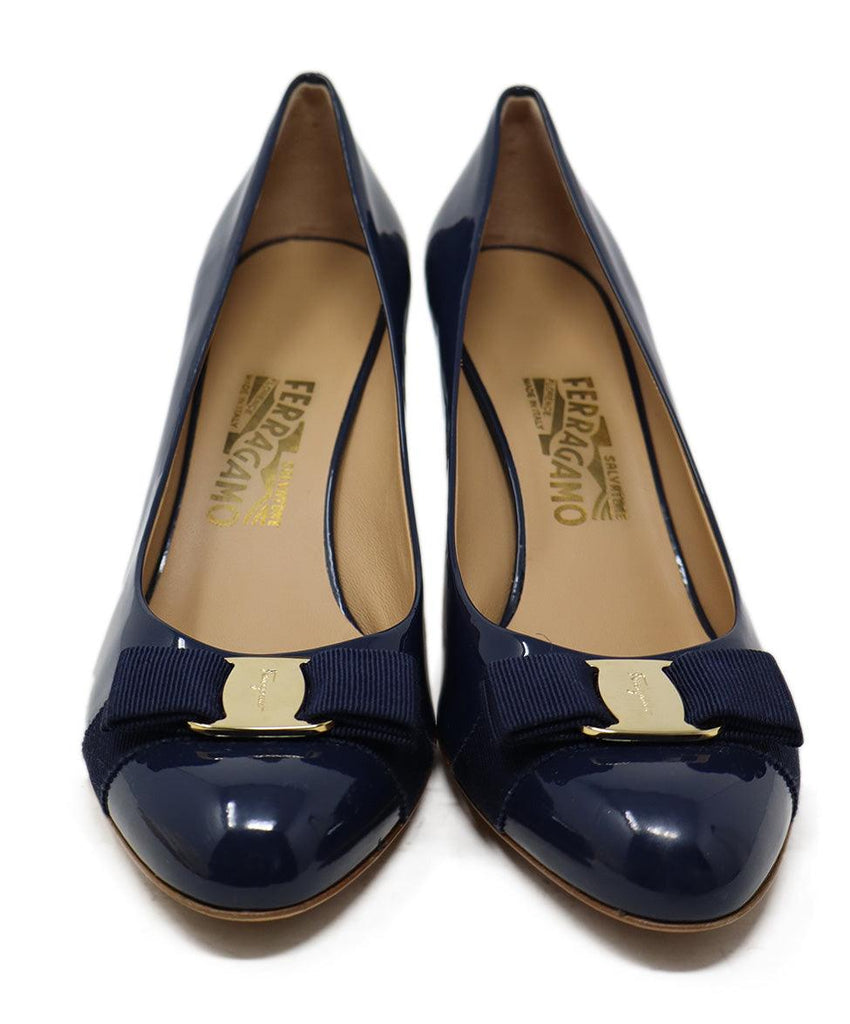 Ferragamo Navy Patent Leather Bow Heels sz 10.5 - Michael's Consignment NYC