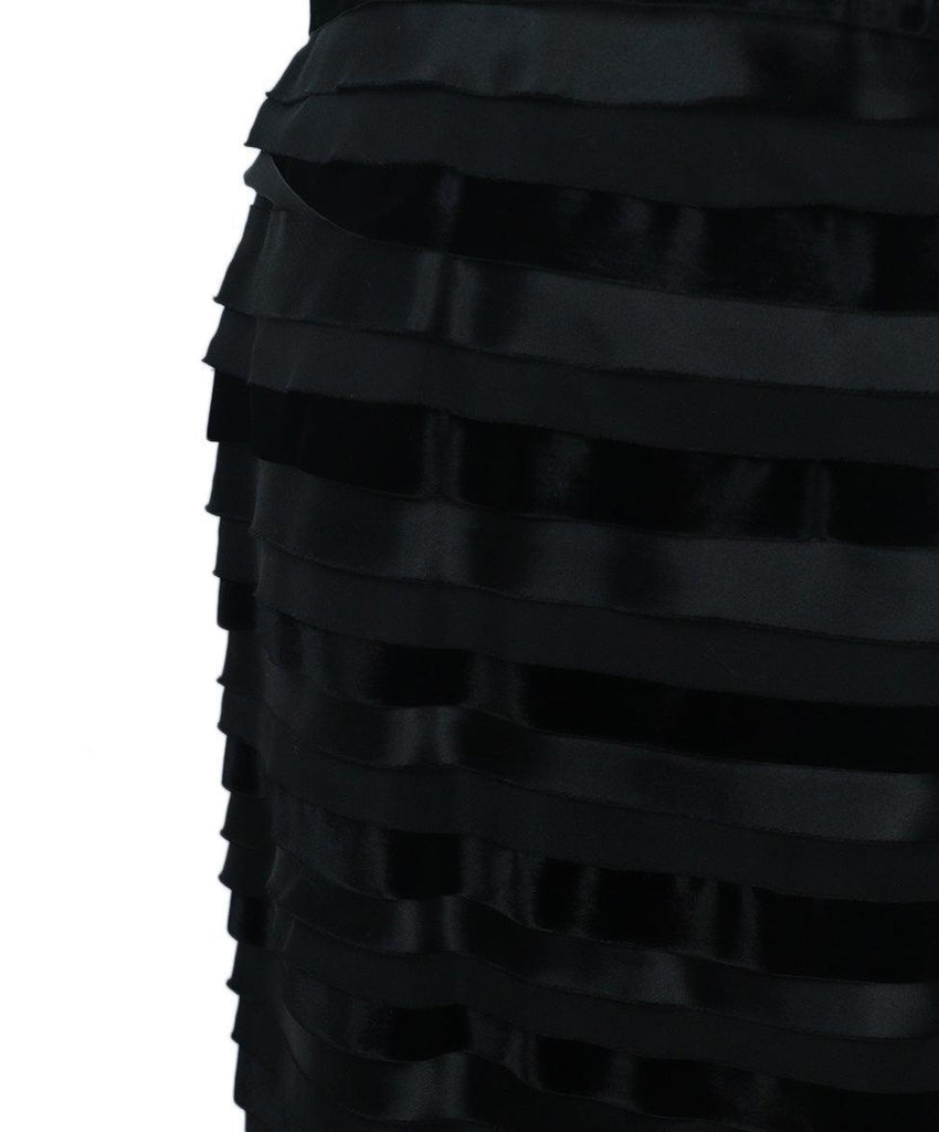 Oscar De La Renta Black Silk & Velvet Skirt sz 8 - Michael's Consignment NYC