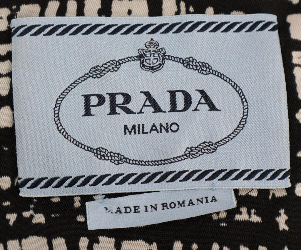 Prada B&W Print Nylon Jacket sz 4 - Michael's Consignment NYC