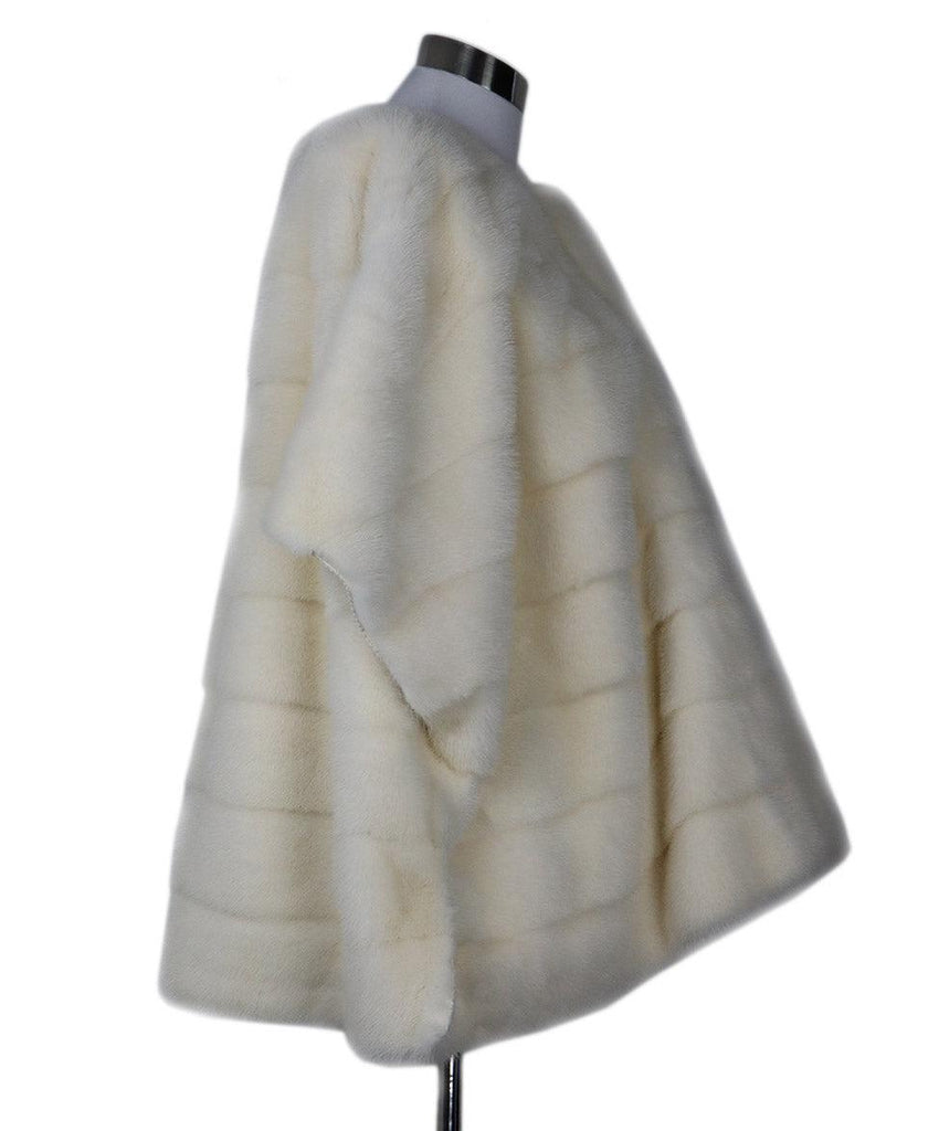 Reversible White Link & Leather Poncho sz 4 - Michael's Consignment NYC